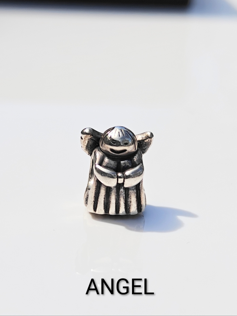 PANDORA BRACELET BUNDLE W/ DISCOUNTED CHARMS - Picture 5 of 15